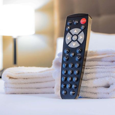 Drury Inn & Suites St. Louis เครฟเคอร์ ภายนอก รูปภาพ