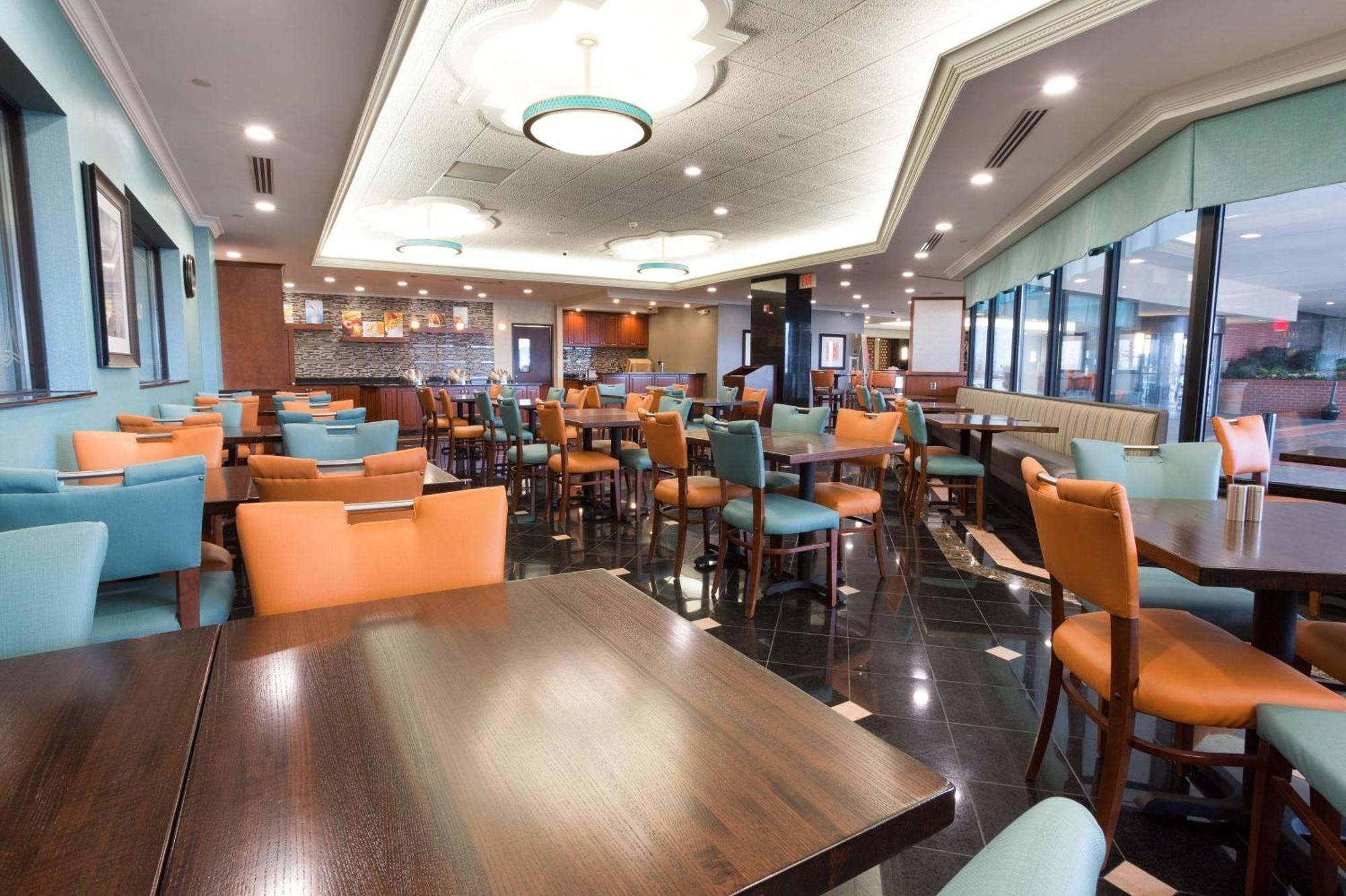 Drury Inn & Suites St. Louis เครฟเคอร์ ภายนอก รูปภาพ